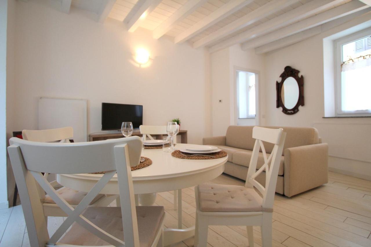 Lakefront Cadorna Apartment - Affitti Brevi Italia Lecco Exterior foto