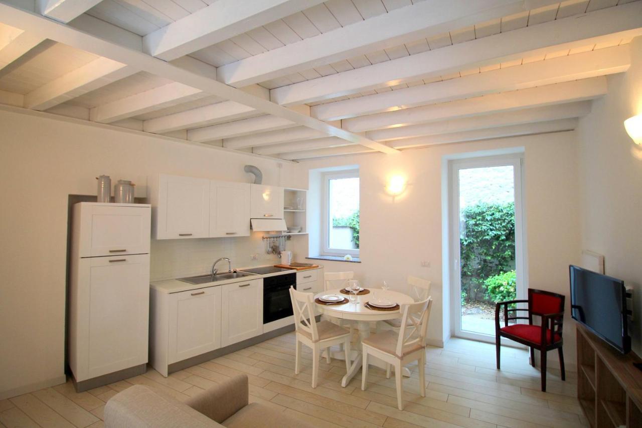 Lakefront Cadorna Apartment - Affitti Brevi Italia Lecco Exterior foto