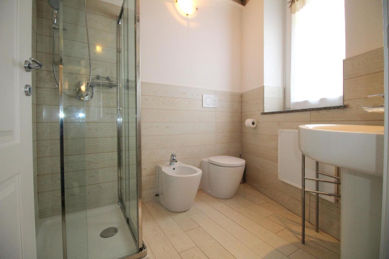 Lakefront Cadorna Apartment - Affitti Brevi Italia Lecco Exterior foto